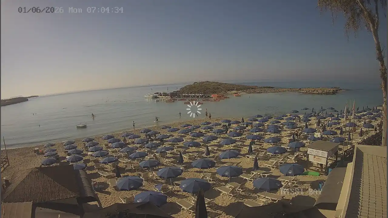 Webcam-Aufnahme aus :city — 1. Juni 2026 05:00