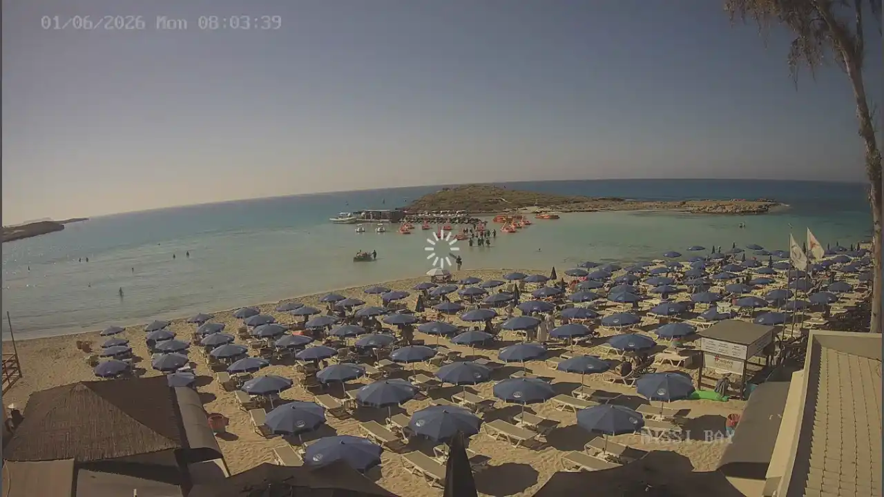 Webcam-Aufnahme aus :city — 1. Juni 2026 06:00