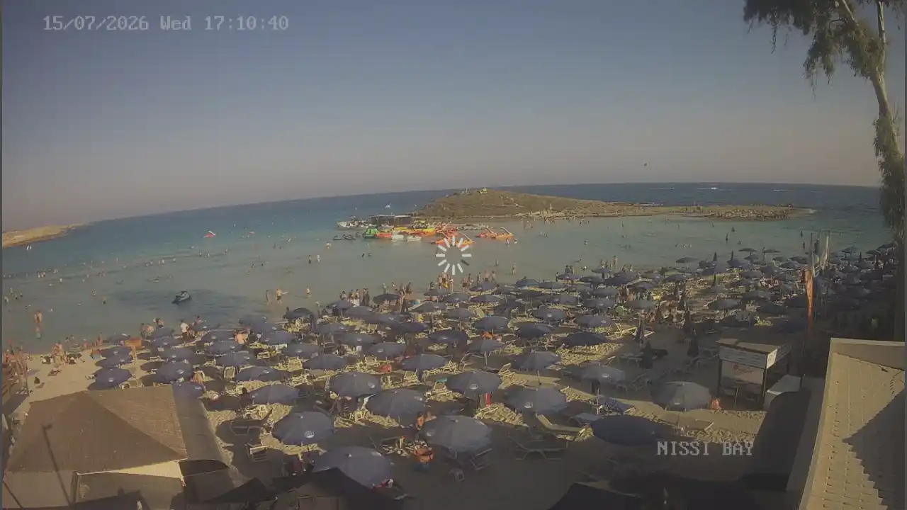 Webcam-Aufnahme aus :city — 15. Juli 2026 16:00