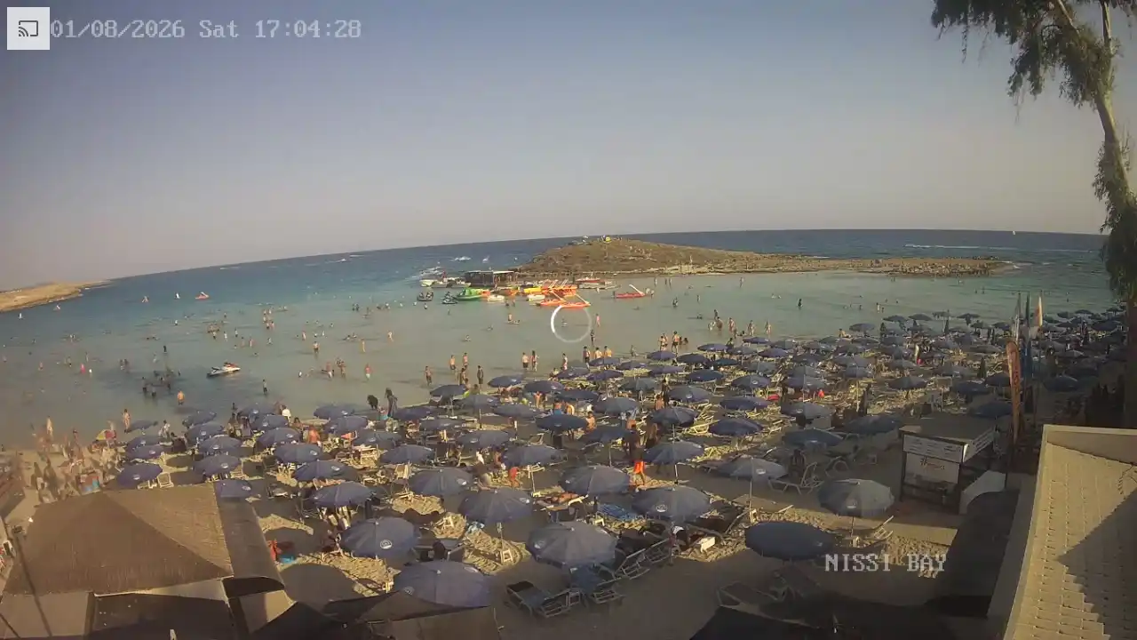 Webcam-Aufnahme aus :city — 1. August 2026 15:00