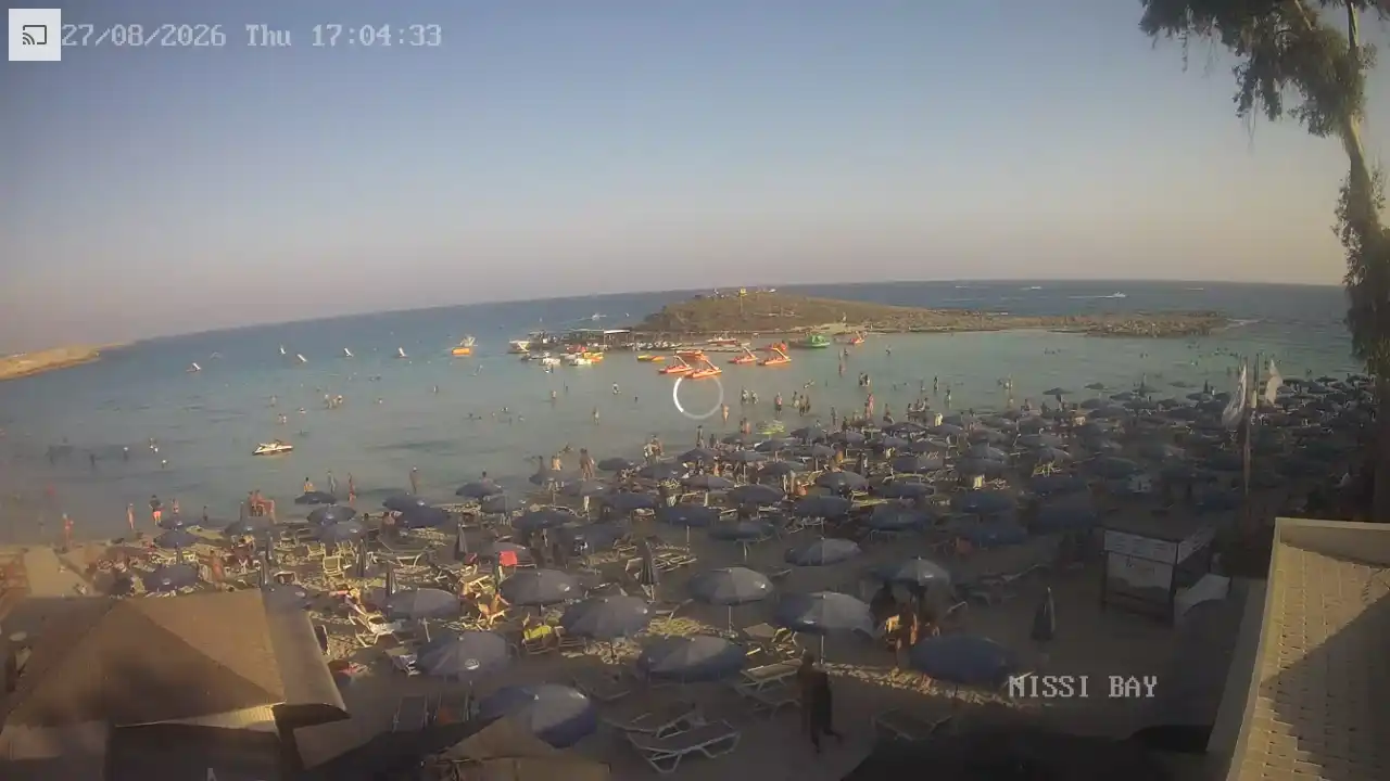 Webcam-Aufnahme aus :city — 27. August 2026 15:00